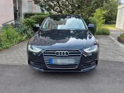 Blau Gebraucht 2013 Audi A4 Kombi | 7.999 € (Guter Preis)