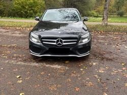 Schwarz Gebraucht 2015 Mercedes C200 AMG line Limousine | 18.500 € (Fairer Preis)