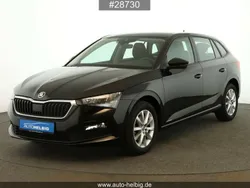 Schwarz Gebraucht 2022 Skoda Scala Ambition Kleinwagen | 17.990 € (Guter Preis)