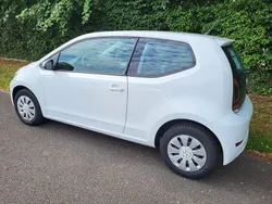 Weiß Gebraucht 2021 VW up! Kleinwagen | 8.130 € (Guter Preis)