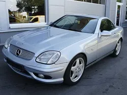 Silber Gebraucht 1997 Mercedes SLK230 Cabrio | 8.250 €