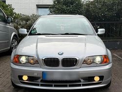 Grau Gebraucht 2000 BMW 328 Coupé | 4.200 €