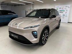 Gold Gebraucht 2024 Nio EL8 SUV | 72.300 €