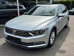 Silber Gebraucht 2017 VW Passat Comfortline Kombi | 14.750 € (Superpreis)