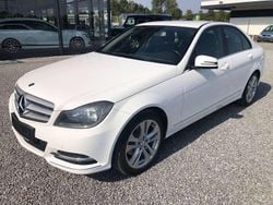 Weiß Gebraucht 2013 Mercedes C220 Avantgarde Limousine | 6.450 € (Teuer)