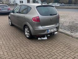 Gold Gebraucht 2005 Seat Altea Limousine | 1.490 € (Superpreis)