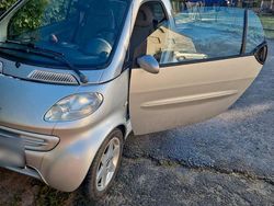 Silber Gebraucht 2001 Smart ForTwo Coupé Passion Coupé | 2.250 € (Fairer Preis)