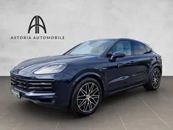 Algarveblaumetallic Gebraucht 2024 Porsche Cayenne SUV | 93.911 € (Fairer Preis)