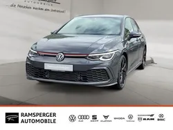 Grau (delfingrau metallic) Gebraucht 2024 VW Golf VIII GTI Limousine | 29.990 € (Guter Preis)
