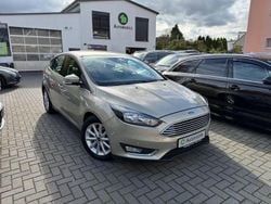 Beige Gebraucht 2015 Ford Focus Titanium Limousine | 6.999 € (Fairer Preis)