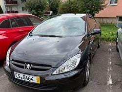 Schwarz Gebraucht 2004 Peugeot 307 CC Cabrio | 2.500 € (Guter Preis)