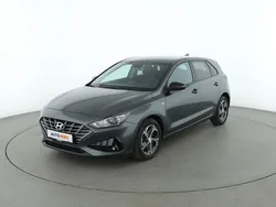 Grün Gebraucht 2021 Hyundai i30 Intro Edition Limousine | 18.790 € (Guter Preis)