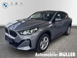 Grau Gebraucht 2024 BMW X2 Performance SUV | 38.890 € (Superpreis)