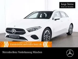 Weiß Gebraucht 2024 Mercedes A180 Advanced Limousine | 26.990 € (Guter Preis)