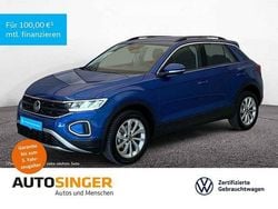 Ravennablau metallic Gebraucht 2024 VW T-Roc Life SUV | 24.610 € (Guter Preis)