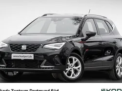 Schwarz Gebraucht 2024 Seat Arona FR SUV | 19.998 € (Guter Preis)