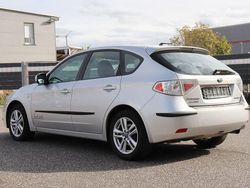 Grau Gebraucht 2011 Subaru Impreza Active Limousine | 5.490 € (Fairer Preis)