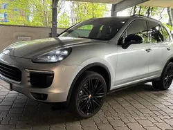 Silber Gebraucht 2015 Porsche Cayenne S SUV | 29.900 € (Fairer Preis)