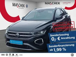 Deep black perleffekt Gebraucht 2024 VW T-Roc Style SUV | 27.840 € (Guter Preis)