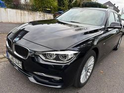 Schwarz Gebraucht 2015 BMW 318 Luxury Line Kombi | 10.900 € (Fairer Preis)