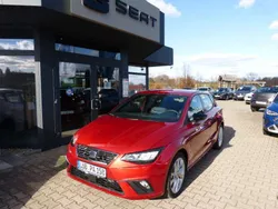 Desire rot metallic Gebraucht 2025 Seat Ibiza FR Limousine | 24.500 € (Teuer)