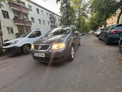 Grau Gebraucht 2006 VW Touran Van / Kleinbus | 1.500 € (Superpreis)