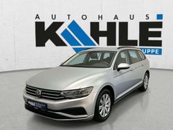 Scale silver metallic Gebraucht 2023 VW Passat Basis Kombi | 20.380 € (Superpreis)