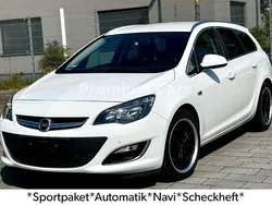 Weiß Gebraucht 2013 Opel Astra Sport Kombi | 5.490 € (Guter Preis)