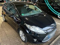 Schwarz Gebraucht 2009 Ford Fiesta Kleinwagen | 2.000 € (Fairer Preis)
