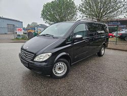 Schwarz Gebraucht 2010 Mercedes Viano Van / Kleinbus | 10.399 € (Fairer Preis)