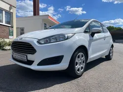 Weiß Gebraucht 2013 Ford Fiesta Champions Edition Kleinwagen | 2.999 € (Guter Preis)
