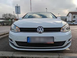 Weiß Gebraucht 2015 VW Golf VII LOUNGE Kombi | 8.200 € (Guter Preis)
