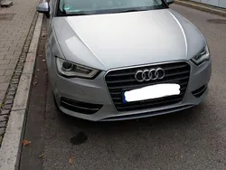Silber Gebraucht 2016 Audi A3 Limousine | 13.500 € (Fairer Preis)