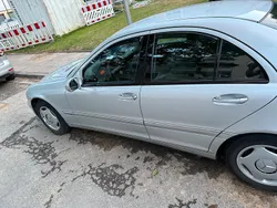 Silber Gebraucht 2004 Mercedes C180 Limousine | 2.700 € (Superpreis)