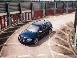 Blau Gebraucht 2001 Audi RS4 Kombi | 52.000 €