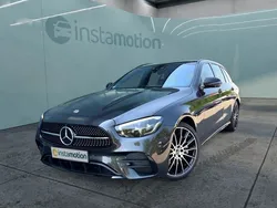 Grau Gebraucht 2022 Mercedes E400 AMG Kombi | 88.500 €