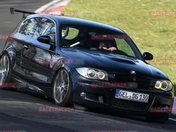 Blau Gebraucht 2009 BMW 130 Kleinwagen | 13.000 €