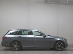 Grau Gebraucht 2021 Mercedes C200 Avantgarde Kombi | 19.280 € (Superpreis)