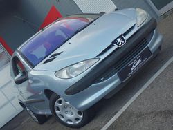 Grau Gebraucht 2001 Peugeot 206 Filou Kleinwagen | 2.000 € (Fairer Preis)