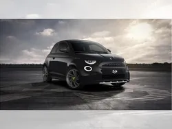 Schwarz (venom scharz) Neu 2025 Abarth 500C Turismo Cabrio | 44.450 € (Teuer)