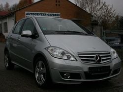 Silber Gebraucht 2011 Mercedes A200 Avantgarde Kleinwagen | 4.999 € (Fairer Preis)