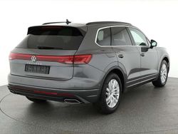 Silizium grau metallic Gebraucht 2025 VW Touareg Elegance SUV | 68.090 € (Superpreis)