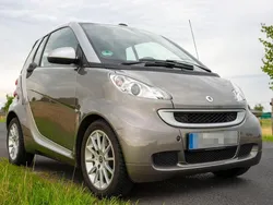 Grau Gebraucht 2011 Smart ForTwo Cabrio Cabrio | 5.800 € (Fairer Preis)