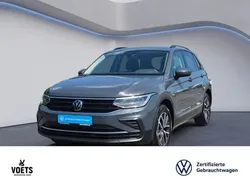 Grau Gebraucht 2022 VW Tiguan Life SUV | 27.988 € (Guter Preis)