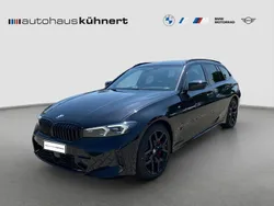 Saphirschwarz metallic Neu 2025 BMW 320 M Sport Kombi | 66.980 € (Teuer)