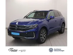 Blau Gebraucht 2023 VW Touareg R-line SUV | 66.940 € (Guter Preis)