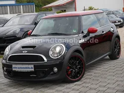 Schwarz Gebraucht 2011 Mini John Cooper Works Kleinwagen | 8.999 € (Guter Preis)