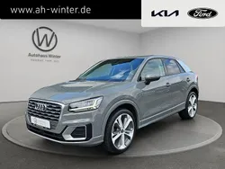 Grau Gebraucht 2020 Audi Q2 Sport SUV | 22.499 € (Fairer Preis)