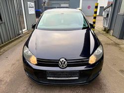 Schwarz Gebraucht 2011 VW Golf VI Trendline Kleinwagen | 6.199 € (Fairer Preis)