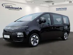 Abyss black Gebraucht 2024 Hyundai Staria Trend Van | 43.990 € (Fairer Preis)